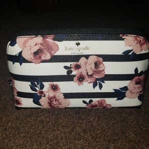 ❤Kate Spade Hyde Lane Rose Stripe Mini Briley